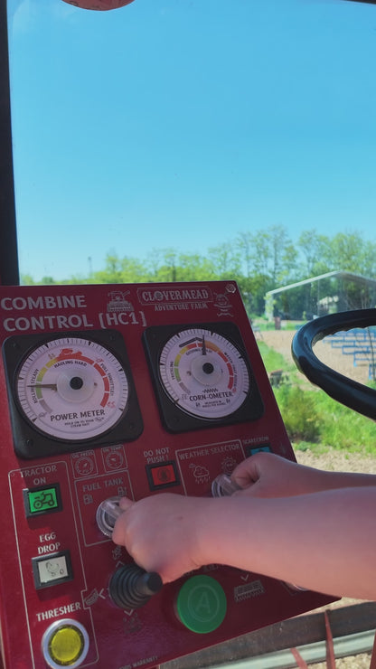 Harvest Control™ - Premium Interactive Combine Operator Station